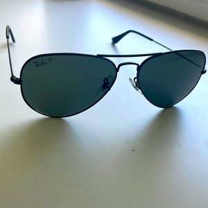 Large Black Aviator Ray-Ban Sunglasses